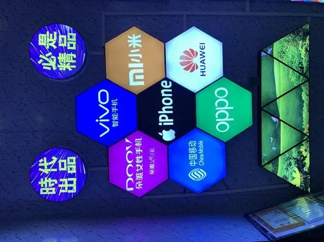 成都廣告羞羞视频APP官网水晶廣告燈箱的特點